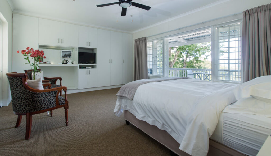 South Villa – Deluxe Double room (top floor)